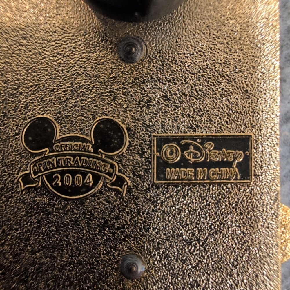 Disney Grand Californian Hotel Pin 2004 Official Pin Trading Disneyland Resort - Picture 4 of 4